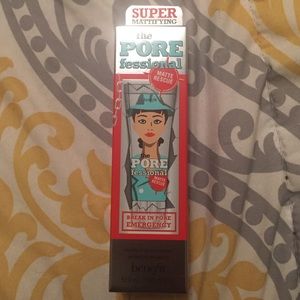 Benefits The Porefessional :Matte Rescue