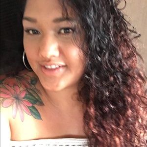 Meet your Posher, Lahela