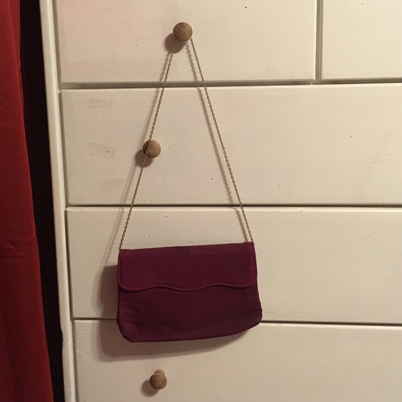 Purple shoulder purse