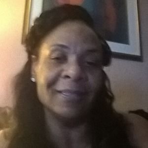 Meet your Posher, Lois