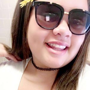 Meet your Posher, Lailani