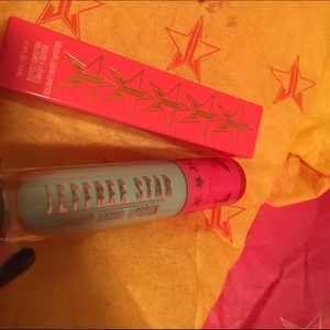 Breakfast at tiffanys jeffree star lipstick blue