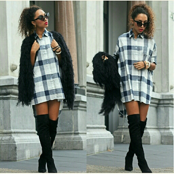 Over the knee boots - Picture 3 of 7