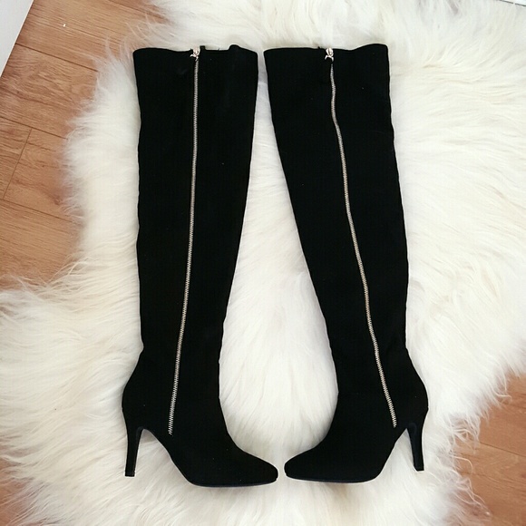 Over the knee boots - Picture 7 of 7