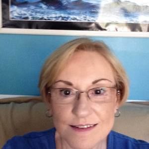 Meet your Posher, Debbie