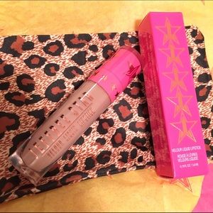 Posh spice Matte lipstick jeffree star nude color