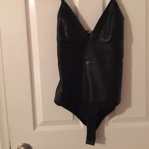 Body suit  the back is mesh ❌no trades !!!❌