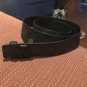 Louis Vuitton Black Damier Belt Mint condition