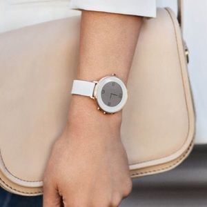 Pebble Time Round Smartwatch (Rose Gold)