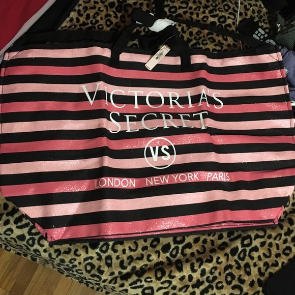 Victoria's Secret tote
