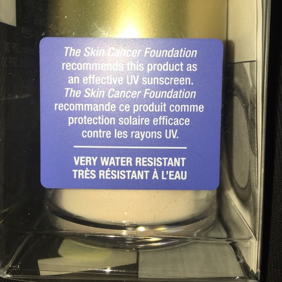 Powder concealer sunscreen - Picture 2 of 3