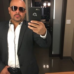 Meet your Posher, John