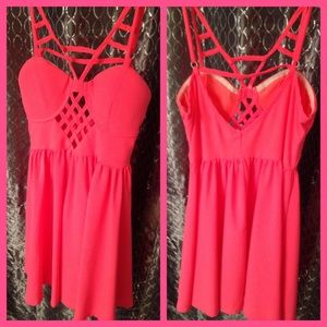 LF short dress cute chest cutout bright pink💋