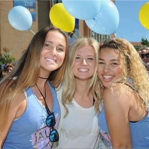 Meet your Posher, Emma