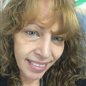 Meet your Posher, Karla