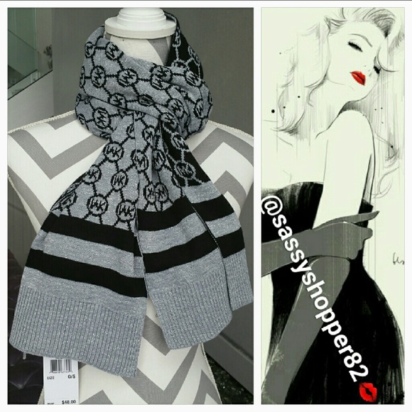 🚨GONE🚨METALLIC MICHAEL KORS SCARF NWT - Picture 2 of 4