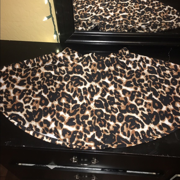 Leopard skirt