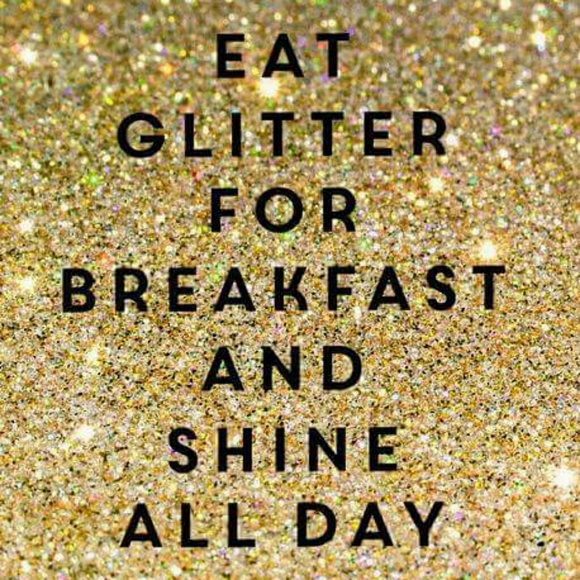 Meet your Posher! - Picture 4 of 4