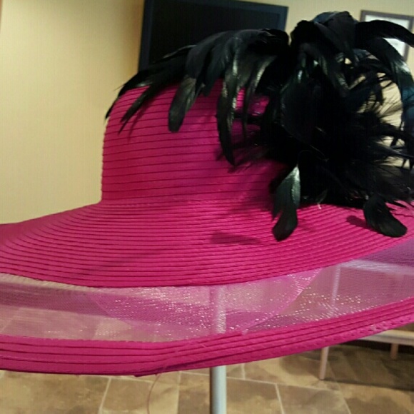 Derby hat