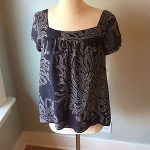 Ann Taylor Navy and White Pattern Blouse