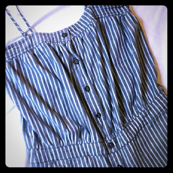 🎈🎉Host Pick 11/11/16 🎉🎈Pinstriped Denim Romper