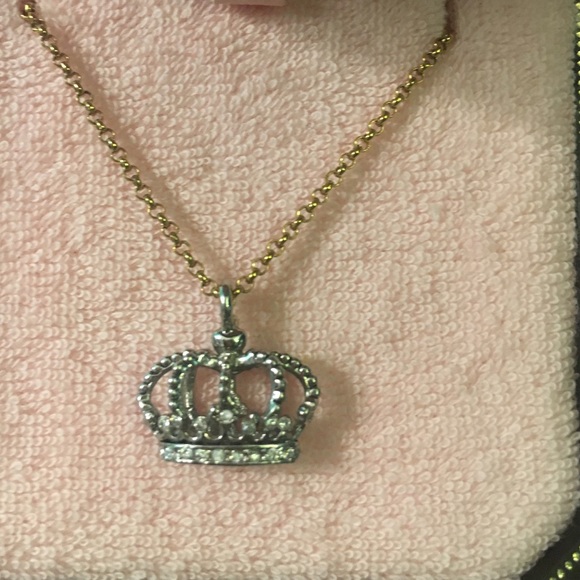 Juicy Couture crown necklace - Picture 2 of 3