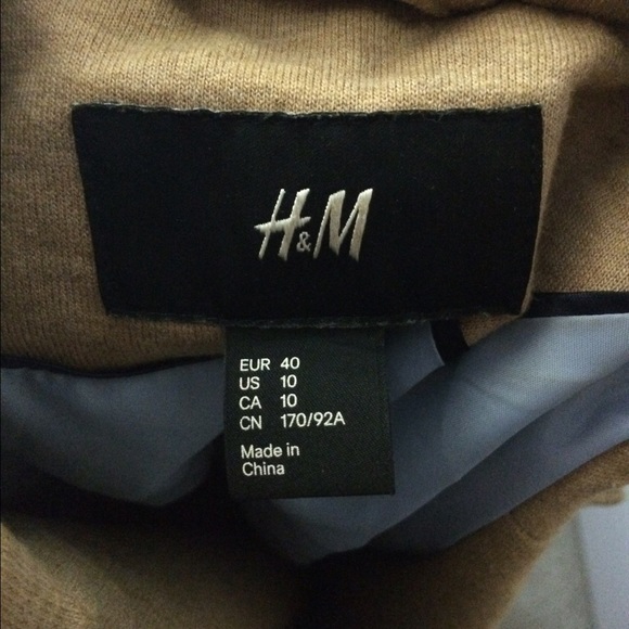 🚫SOLD🚫H&M blazer - Picture 3 of 3