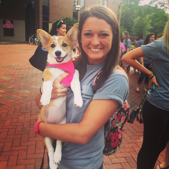 Meet your Posher, Kelli