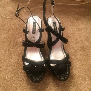 Black sparkly wedges