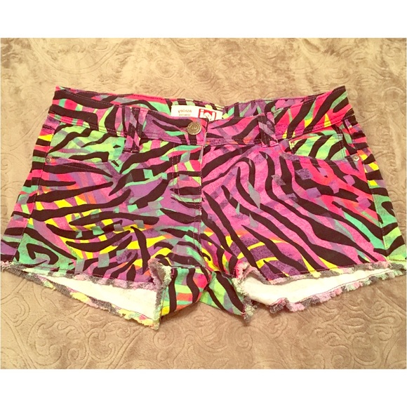 LEI cheetah print shorts