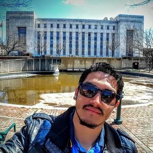 Meet your Posher, Jose