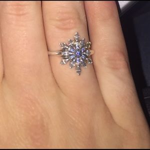 Pandora Crystalized Snowflake Ring