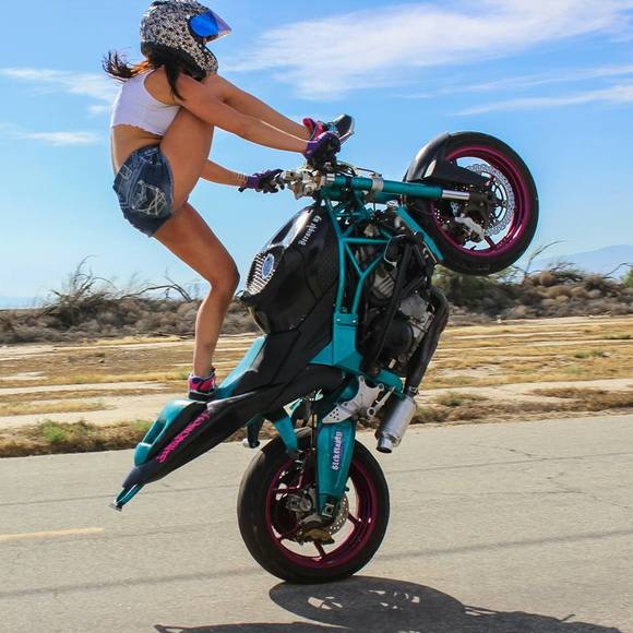 Meet your Posher, Robyn