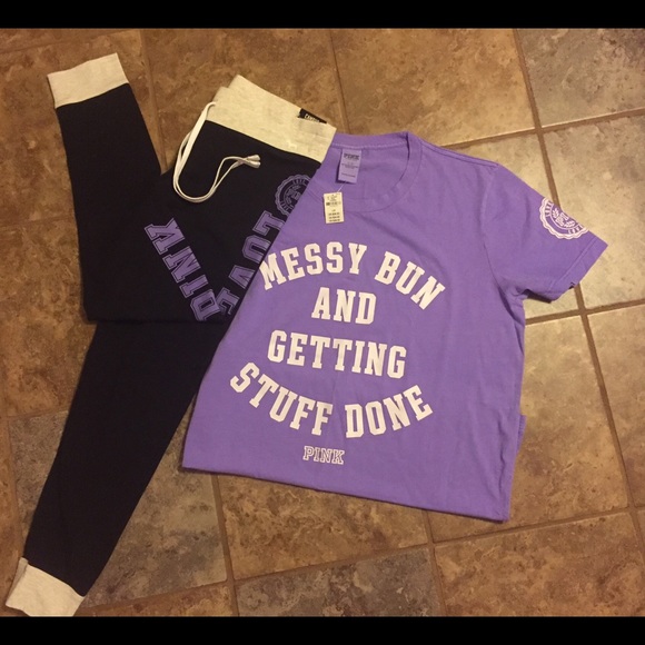 New VS Pink Campus Yoga Set. Size Large