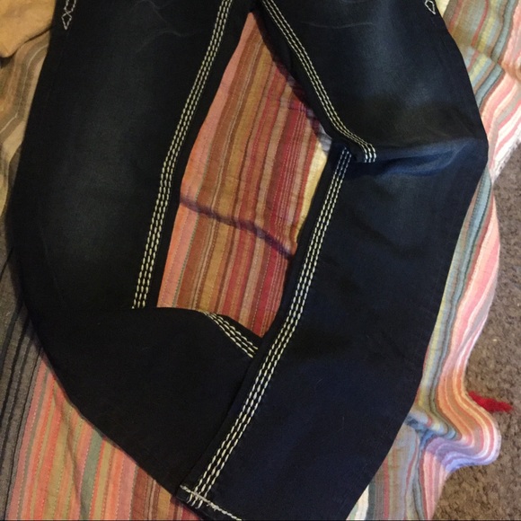 SOLD - Picture 4 of 4