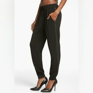 💥SALE💥Wayf crepe track pant