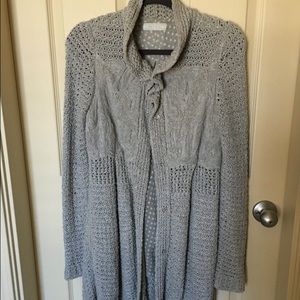 Knitted grey long cardigan