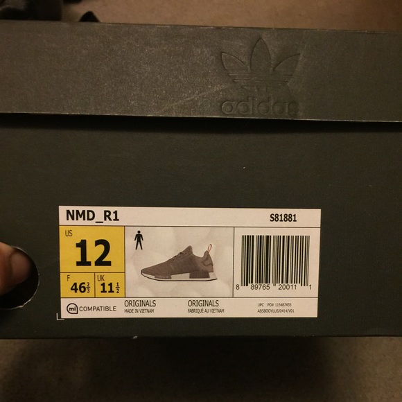 ADIDAS NMD R1