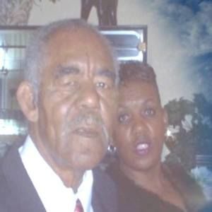 Meet your Posher, Elaine