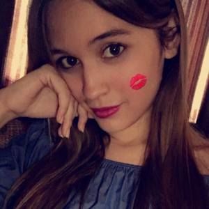 Meet your Posher, Karla