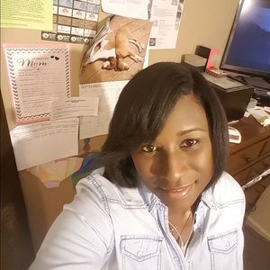 Meet your Posher, Latoya