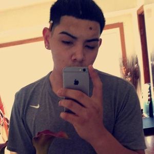 Meet your Posher, Leo