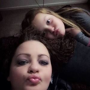 Meet your Posher, Andrea