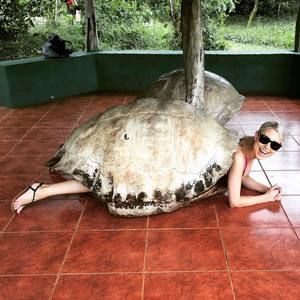 Meet your Posher, Briana