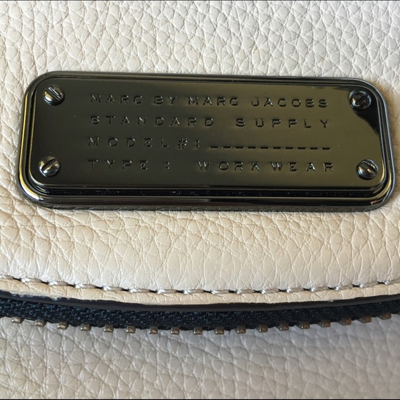 Marc By Marc Jacobs Bags Marc By Marc Jacobs New Q Zippers Poshmark