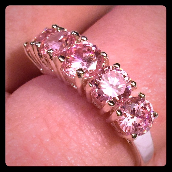 NEW SZ 9 925 STERLING SILVER PINK STONE BAND