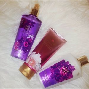 VS Lotion & Fragrances (BUNDLE SOLD!)