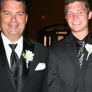 Meet your Posher, Logan