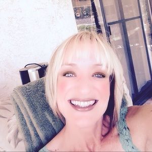 Meet your Posher, Tanya