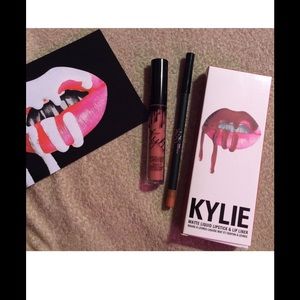 💕⭐️👄Exposed lip kit👄⭐️💕